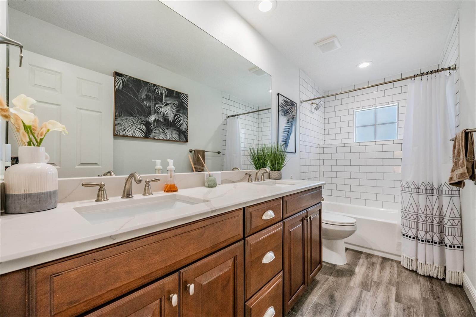 MANDOLIN PH 2A - Residential Lease