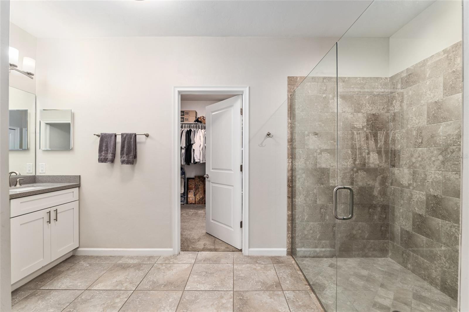 SOUTH POINTE - Residential Lease