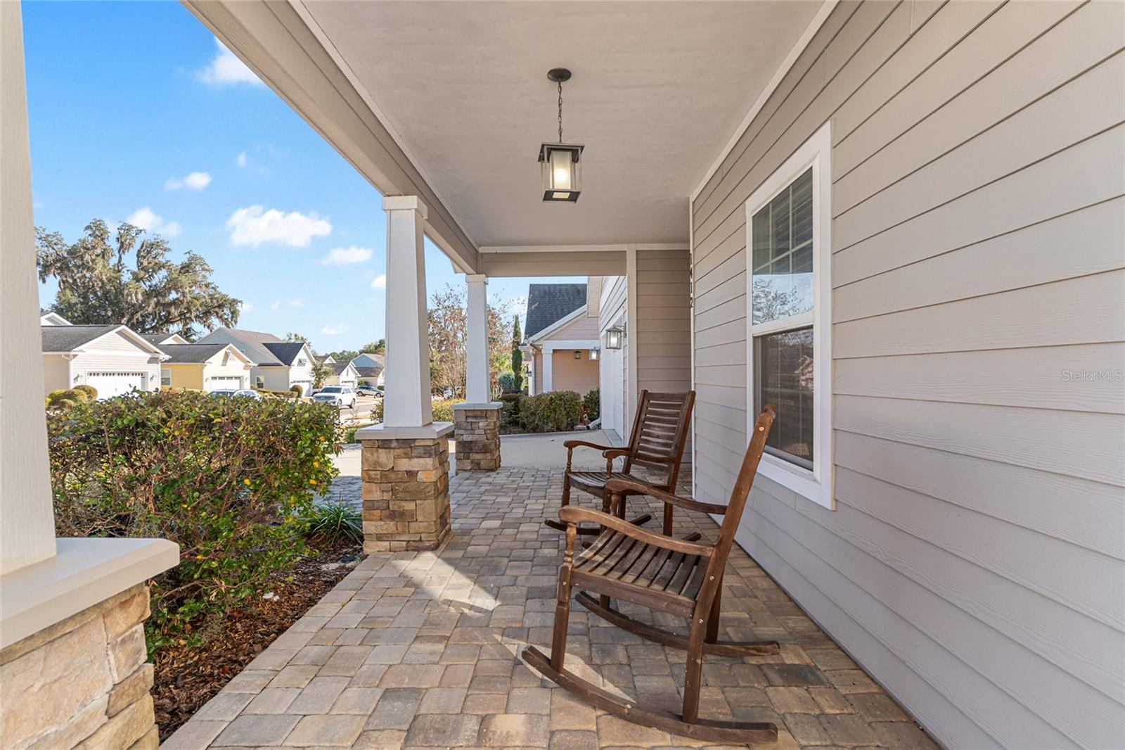 SOUTH POINTE - Residential Lease