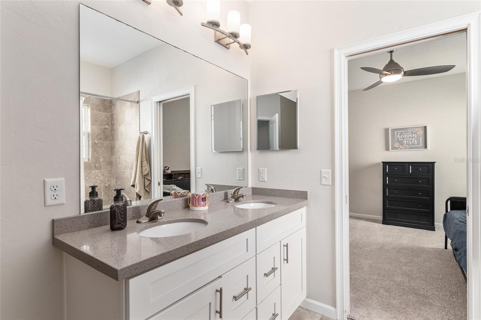 SOUTH POINTE - Residential Lease