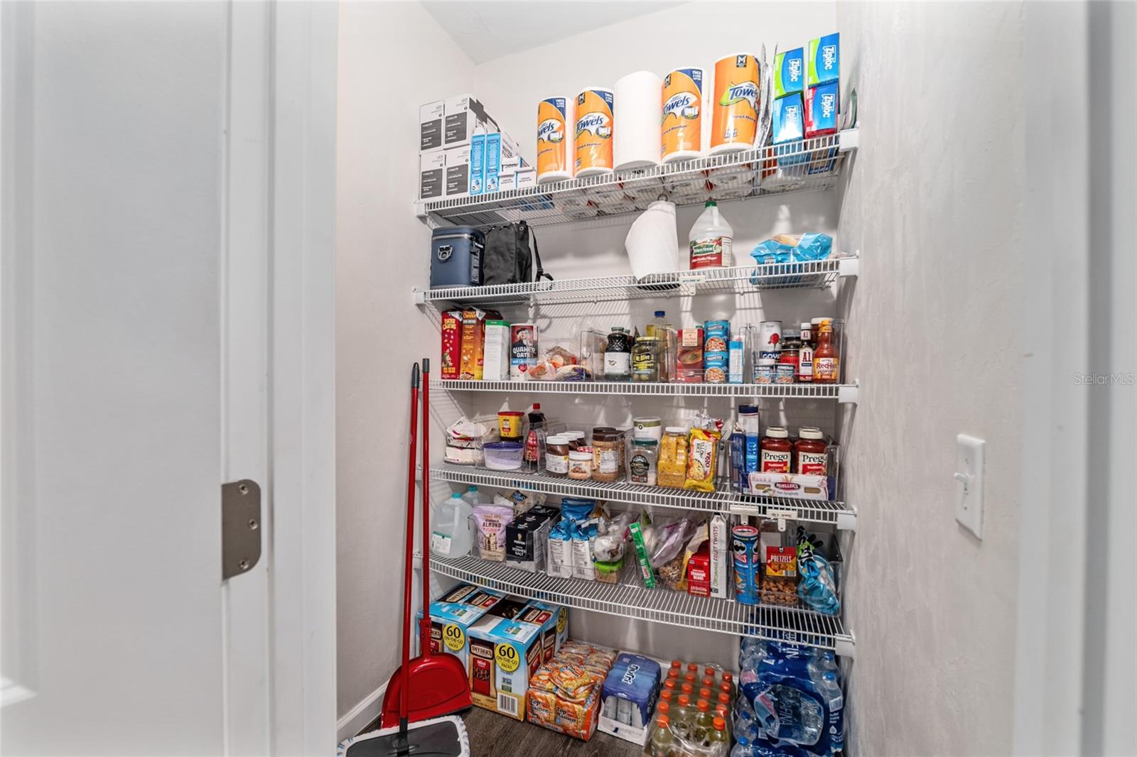 SOUTH POINTE - Residential Lease