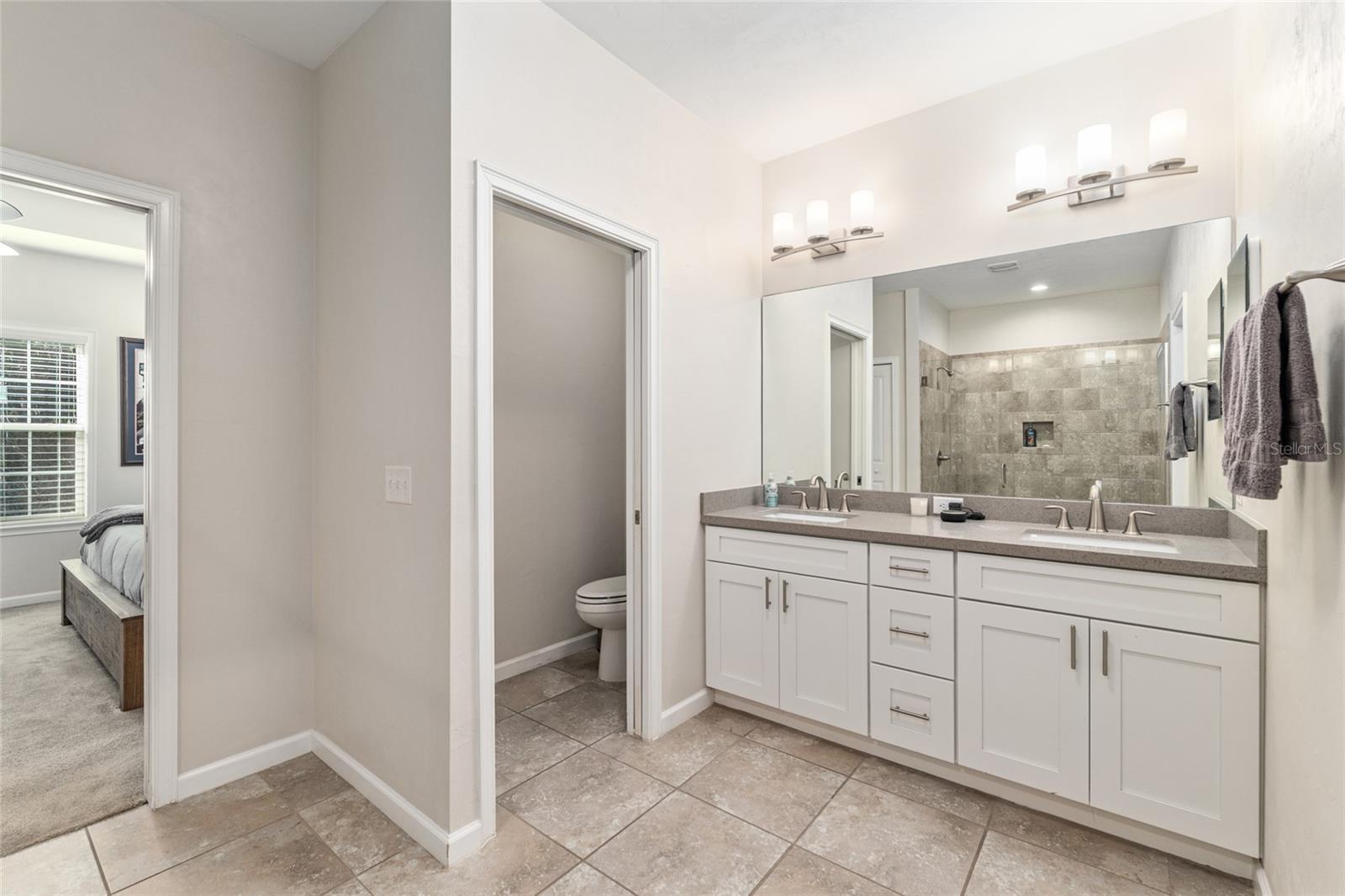 SOUTH POINTE - Residential Lease