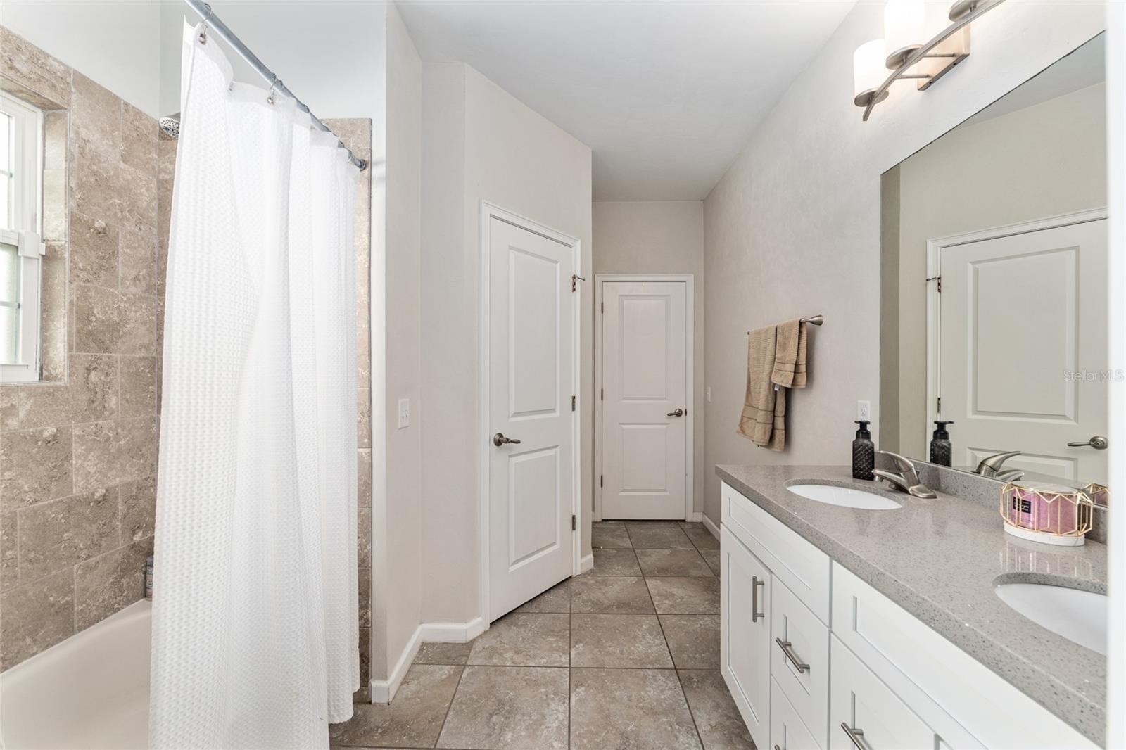 SOUTH POINTE - Residential Lease