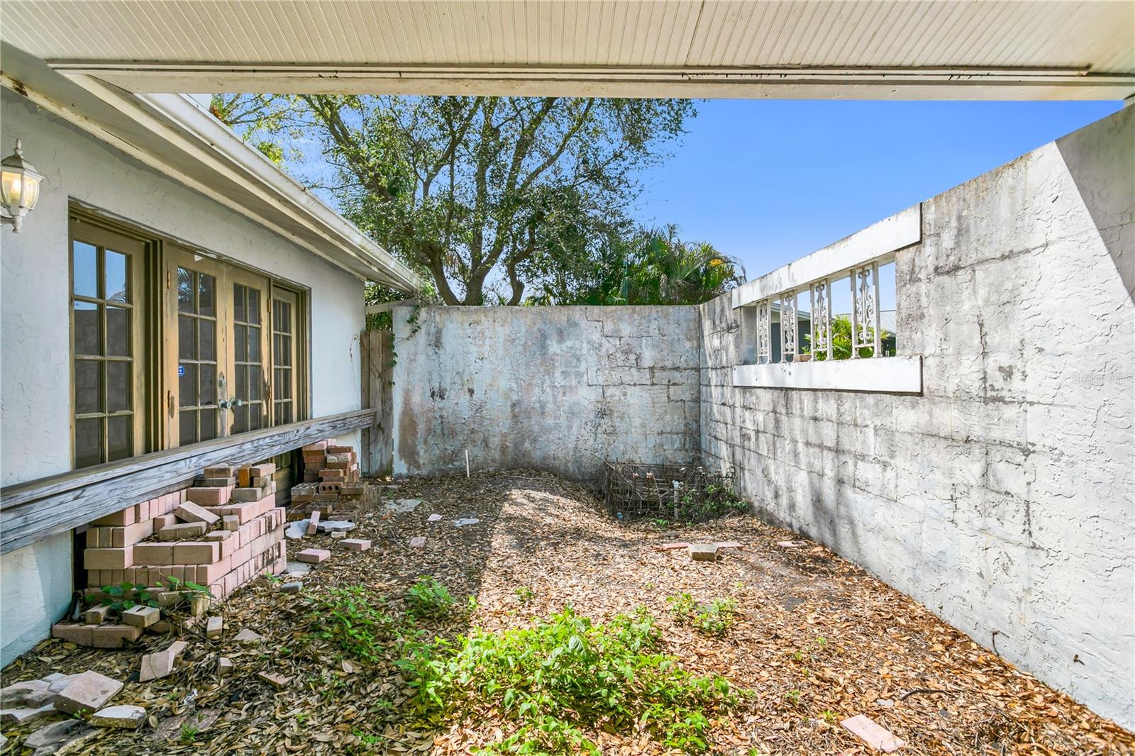 6734 TWELVE OAKS BOULEVARD