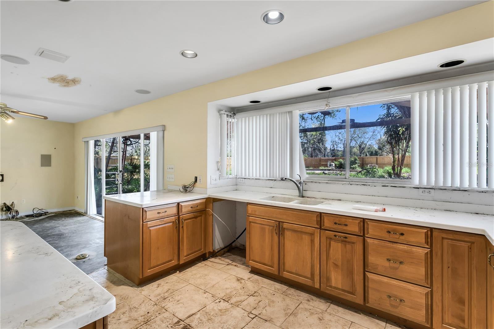 TOWNN COUNTRY PARK SC 9 UN 11 - Residential