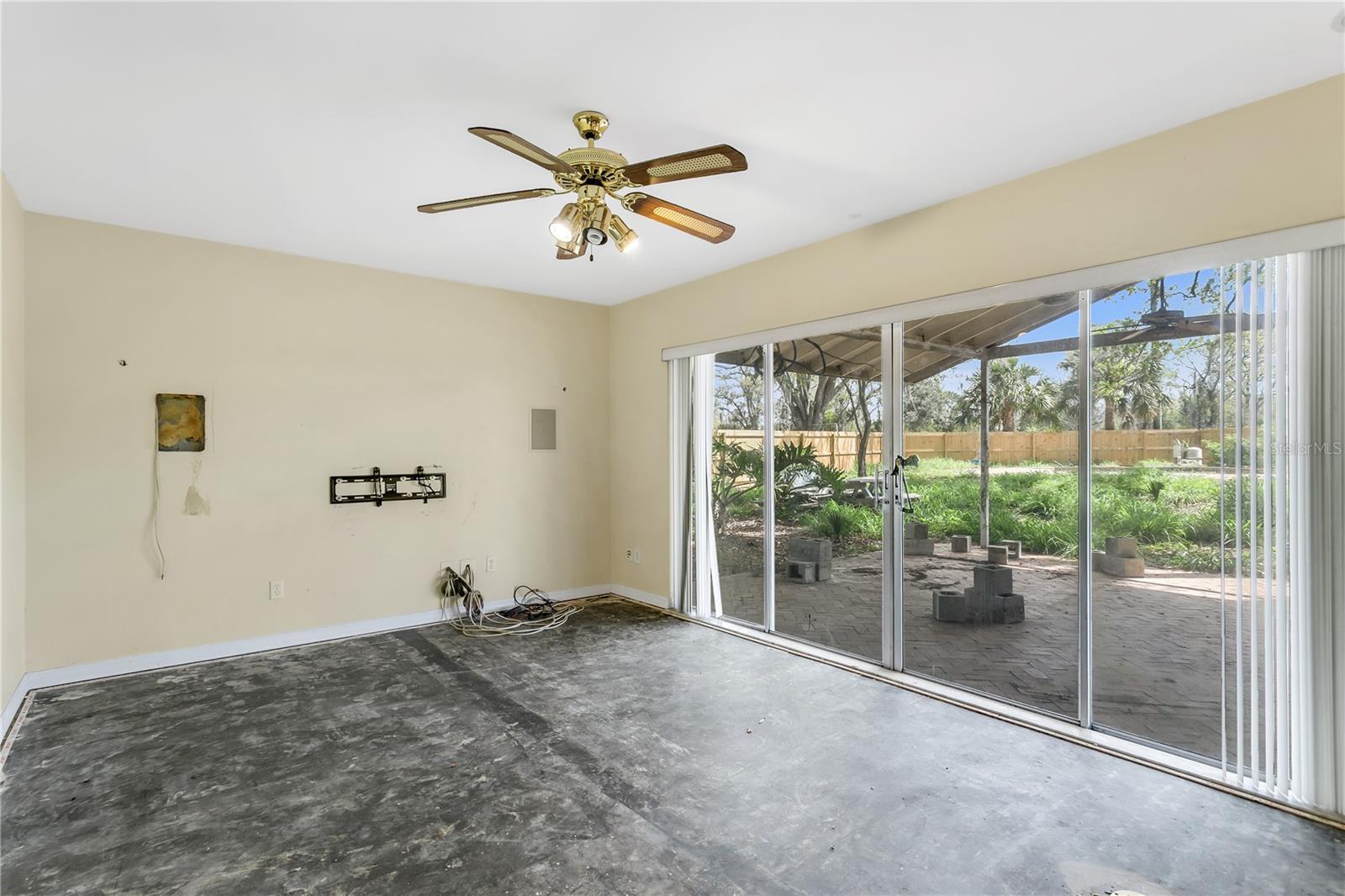 TOWNN COUNTRY PARK SC 9 UN 11 - Residential