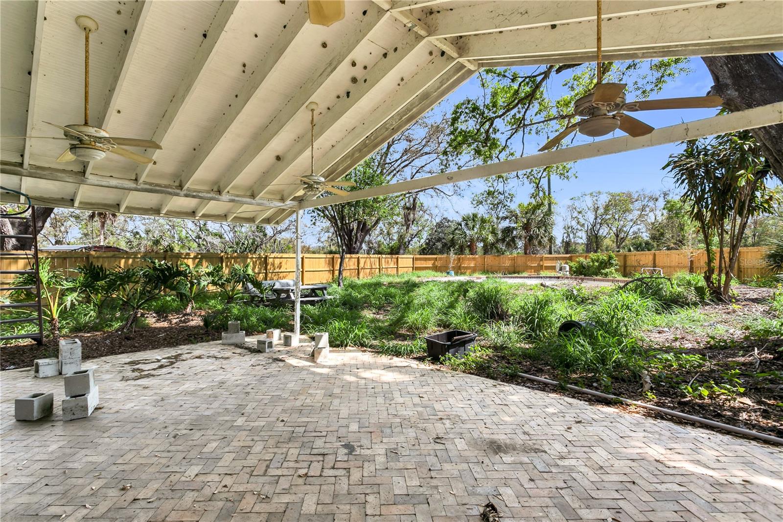 TOWNN COUNTRY PARK SC 9 UN 11 - Residential