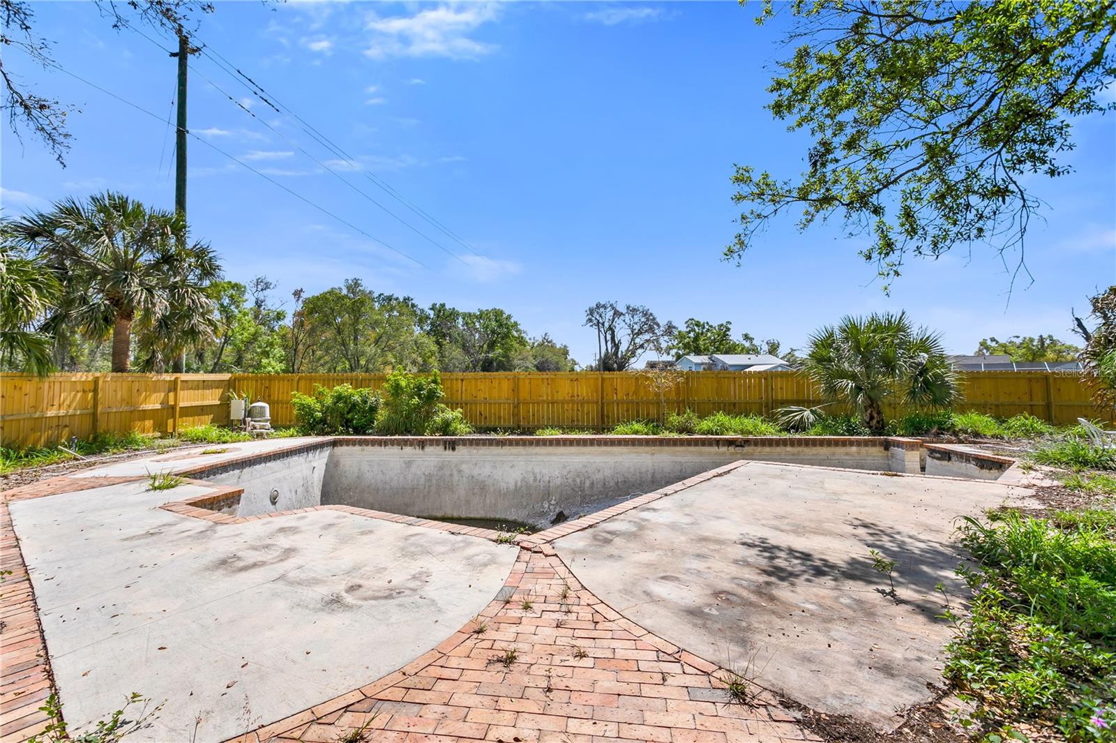 TOWNN COUNTRY PARK SC 9 UN 11 - Residential