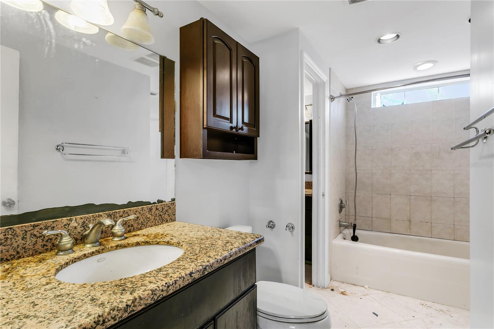 TOWNN COUNTRY PARK SC 9 UN 11 - Residential