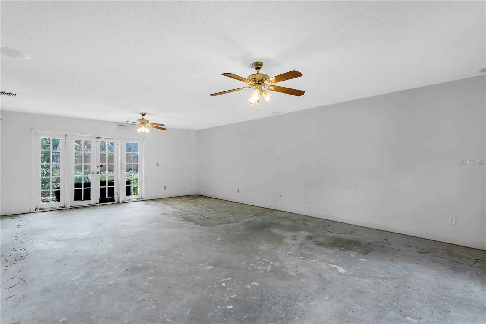 TOWNN COUNTRY PARK SC 9 UN 11 - Residential