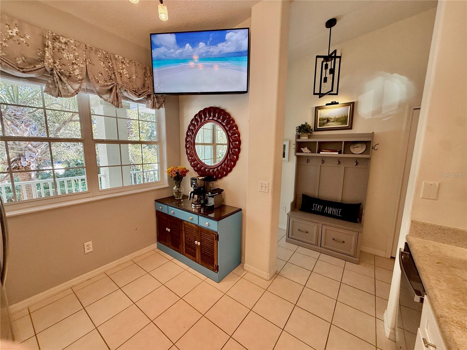 LAS BRISAS CONDO - Residential