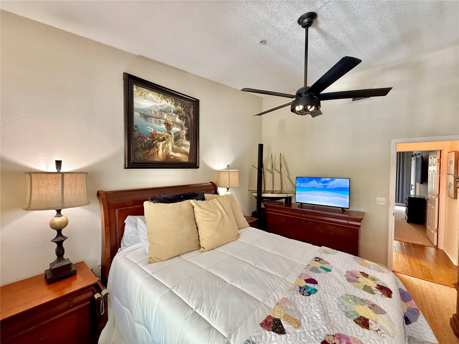 LAS BRISAS CONDO - Residential