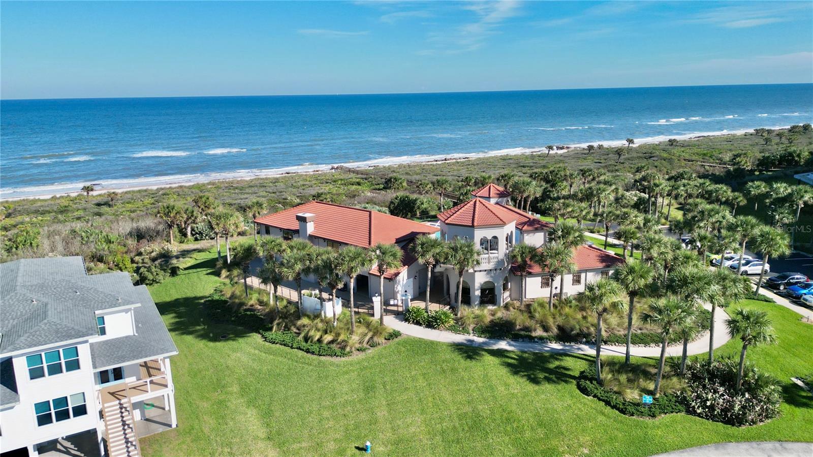 LAS BRISAS CONDO - Residential