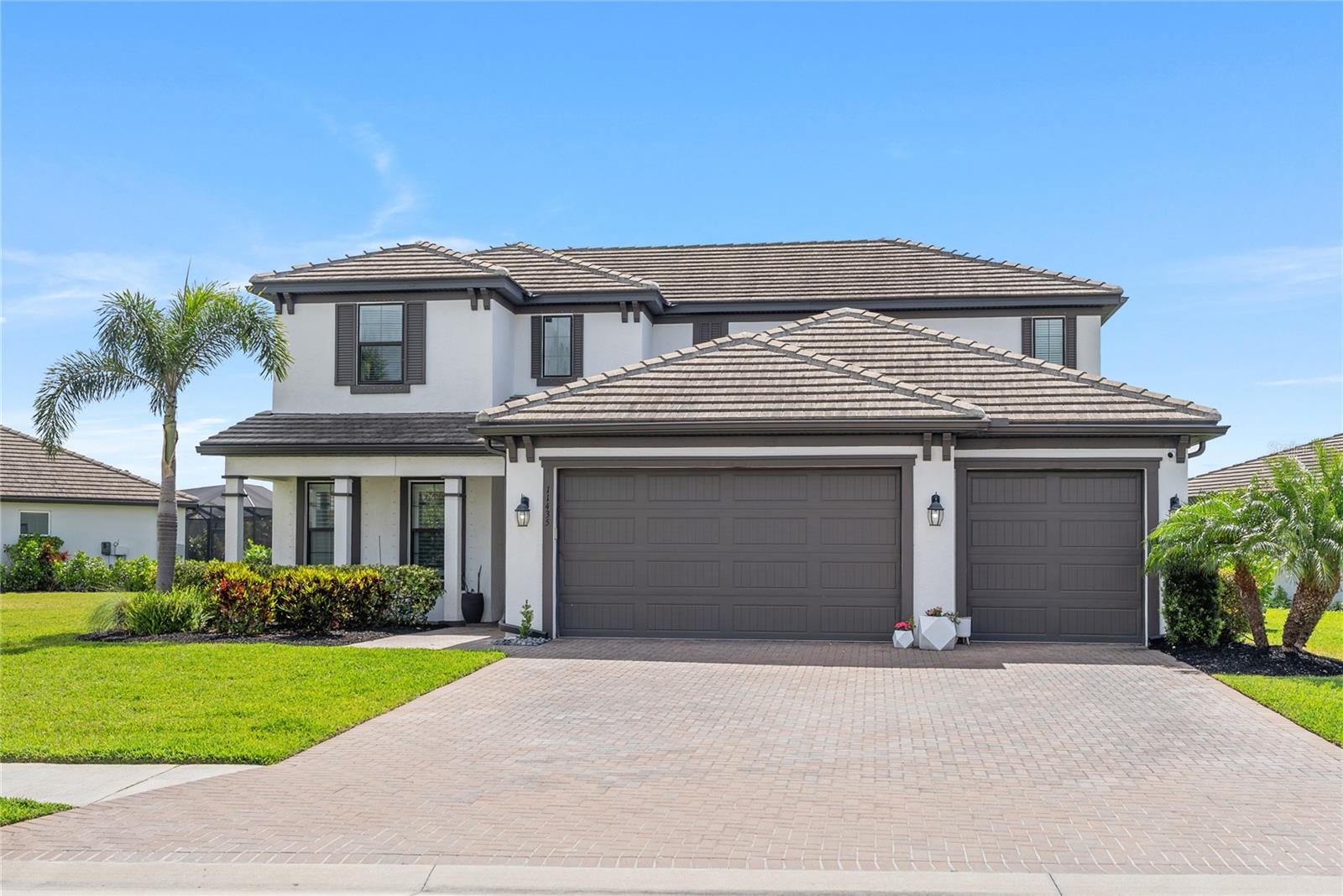 11435 APPLE TREE CIRCLE