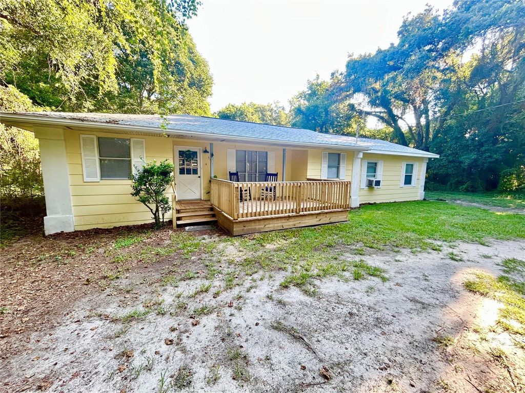 Photo of 595 NW 100th Street, Ocala, FL 34475 (MLS # OM720776)