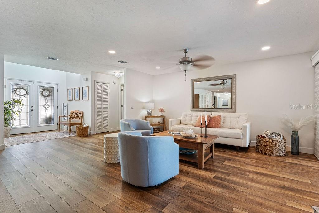 6611 SURFSIDE BOULEVARD