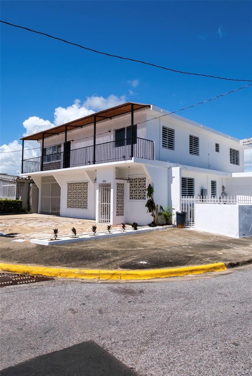 Cll Sara Isabel Spencer 852 URB. COUNTRY CLUB