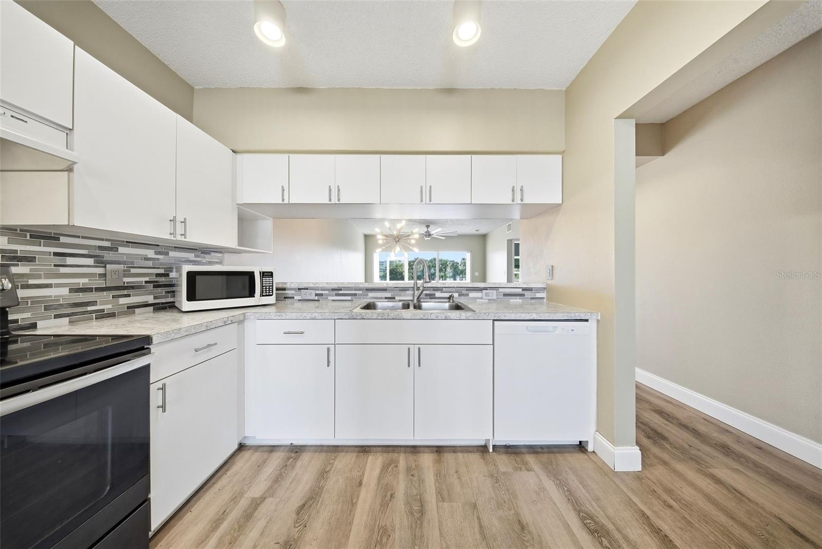 SHORES OF LONG BAYOU CONDO - Residential