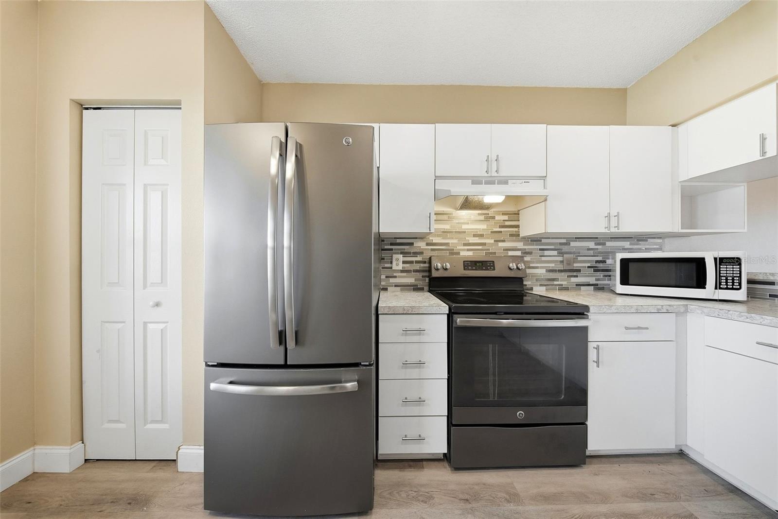 SHORES OF LONG BAYOU CONDO - Residential