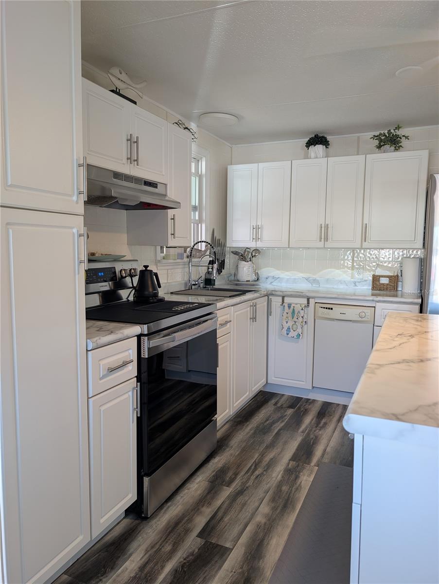 GOLDEN GATE MOBILE HOME PARK UNREC - Residential