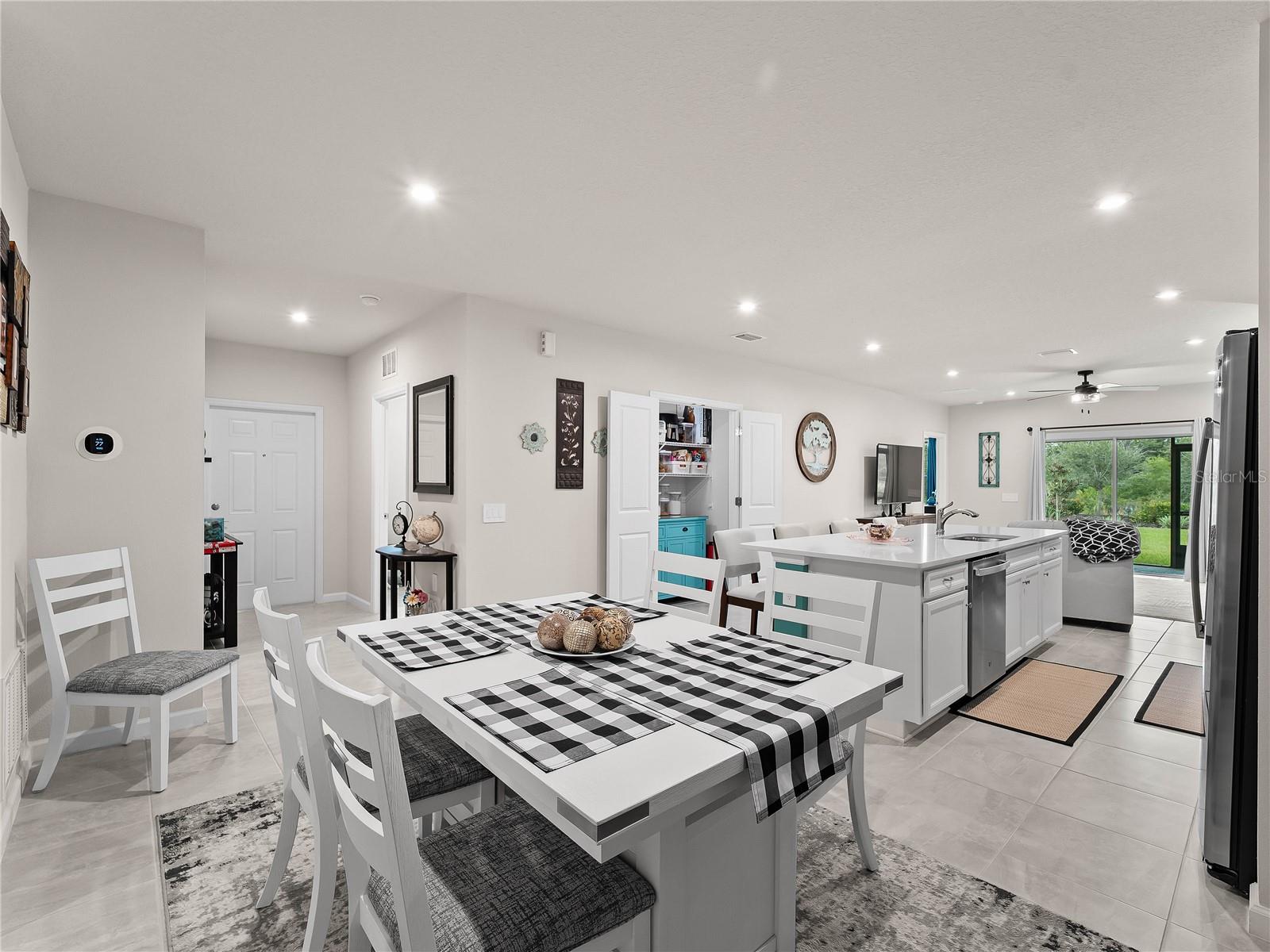 PALMS/WEST PORT 1A - Residential