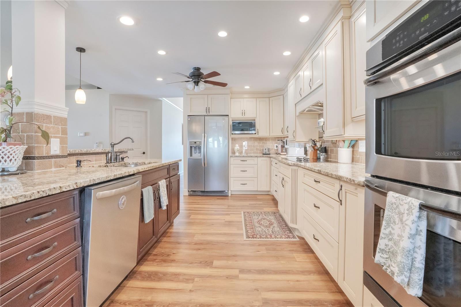 HUNTERS RUN PH 2 - Residential