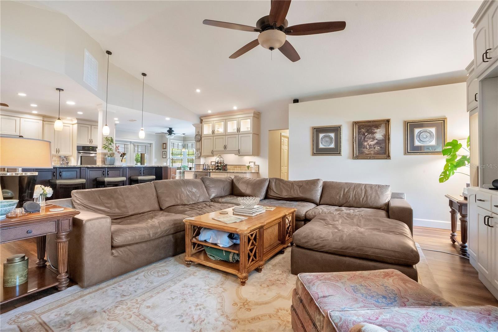 HUNTERS RUN PH 2 - Residential