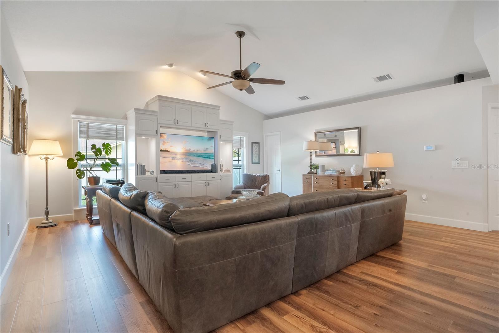 HUNTERS RUN PH 2 - Residential