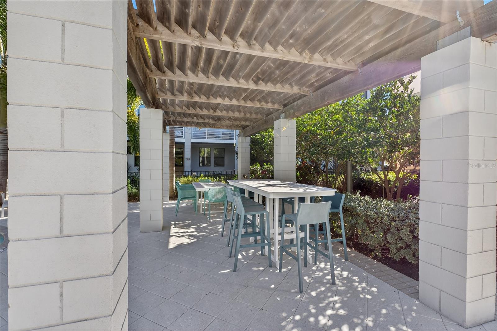 UPTOWN KENWOOD - Residential