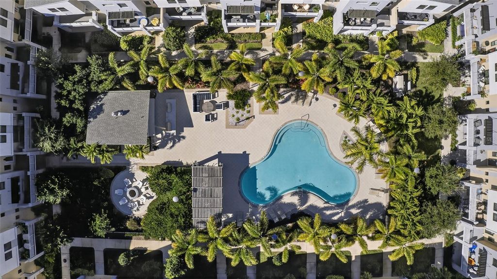 Photo of 2526 13th Avenue N, St Petersburg, FL 33713 (MLS # TB8493122)