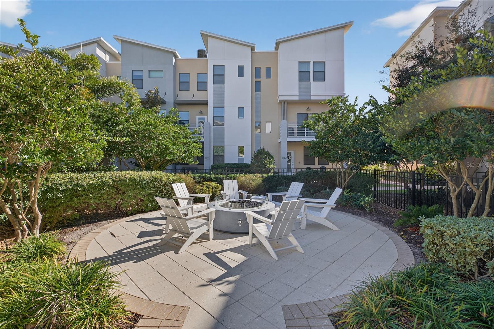 UPTOWN KENWOOD - Residential