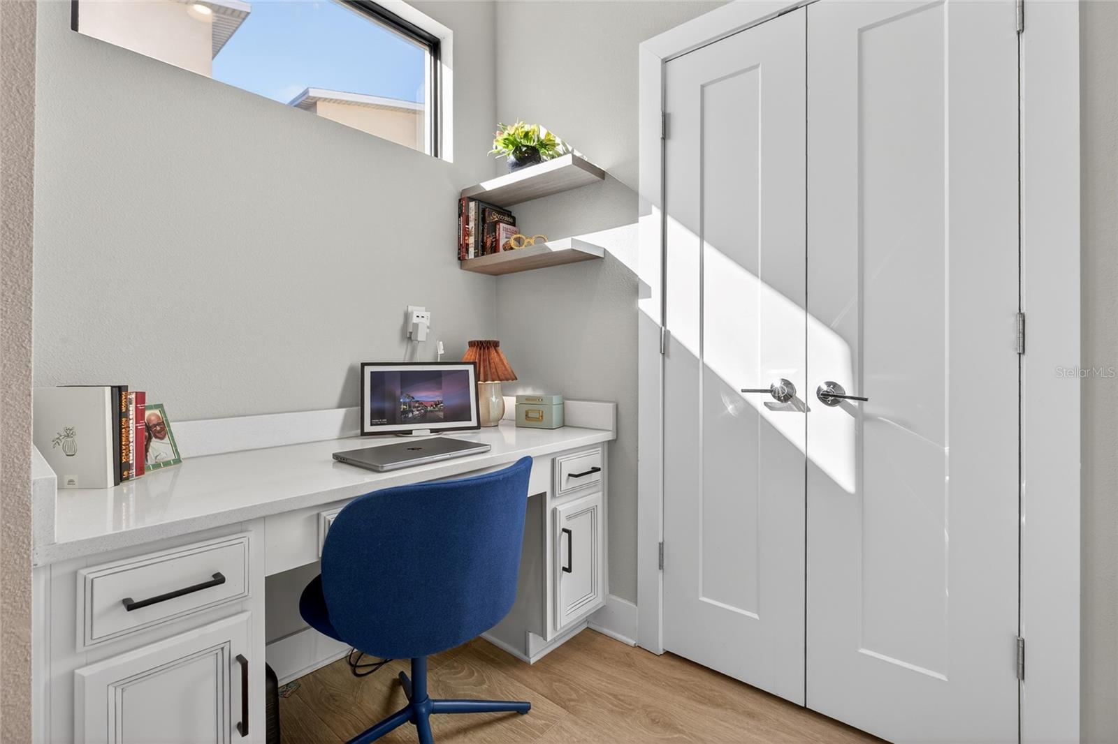 UPTOWN KENWOOD - Residential