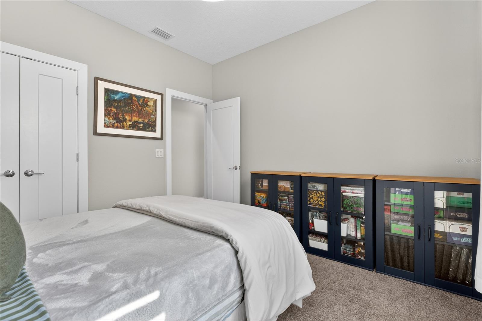 UPTOWN KENWOOD - Residential