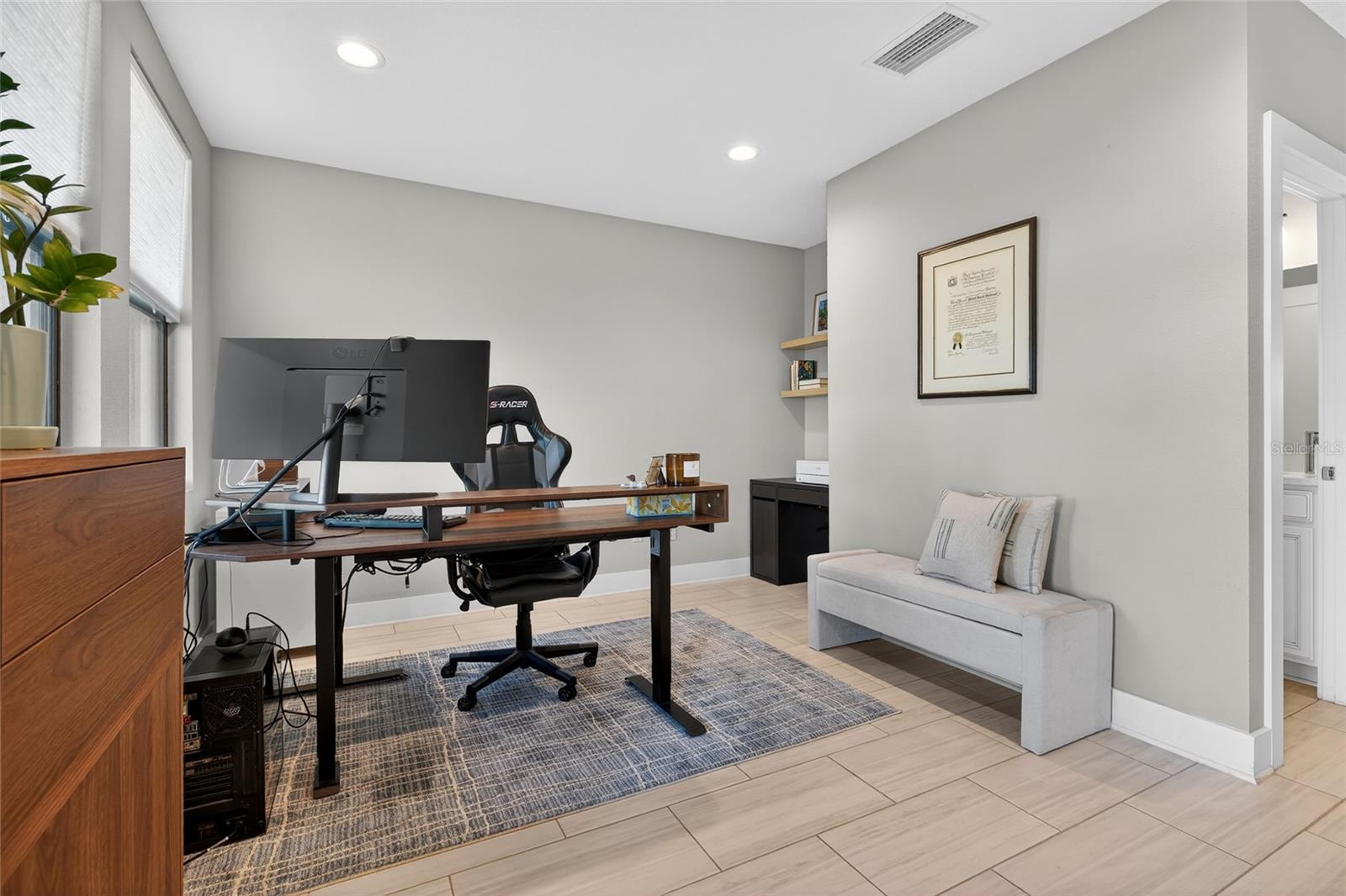 UPTOWN KENWOOD - Residential