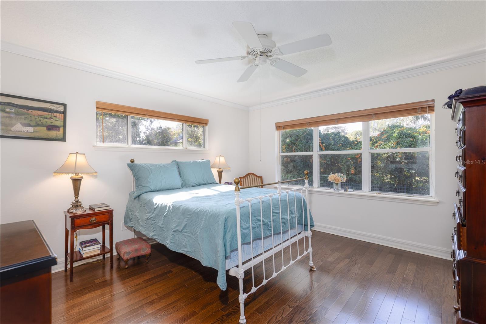 MOUNT DORA PINECREST SUB - Residential