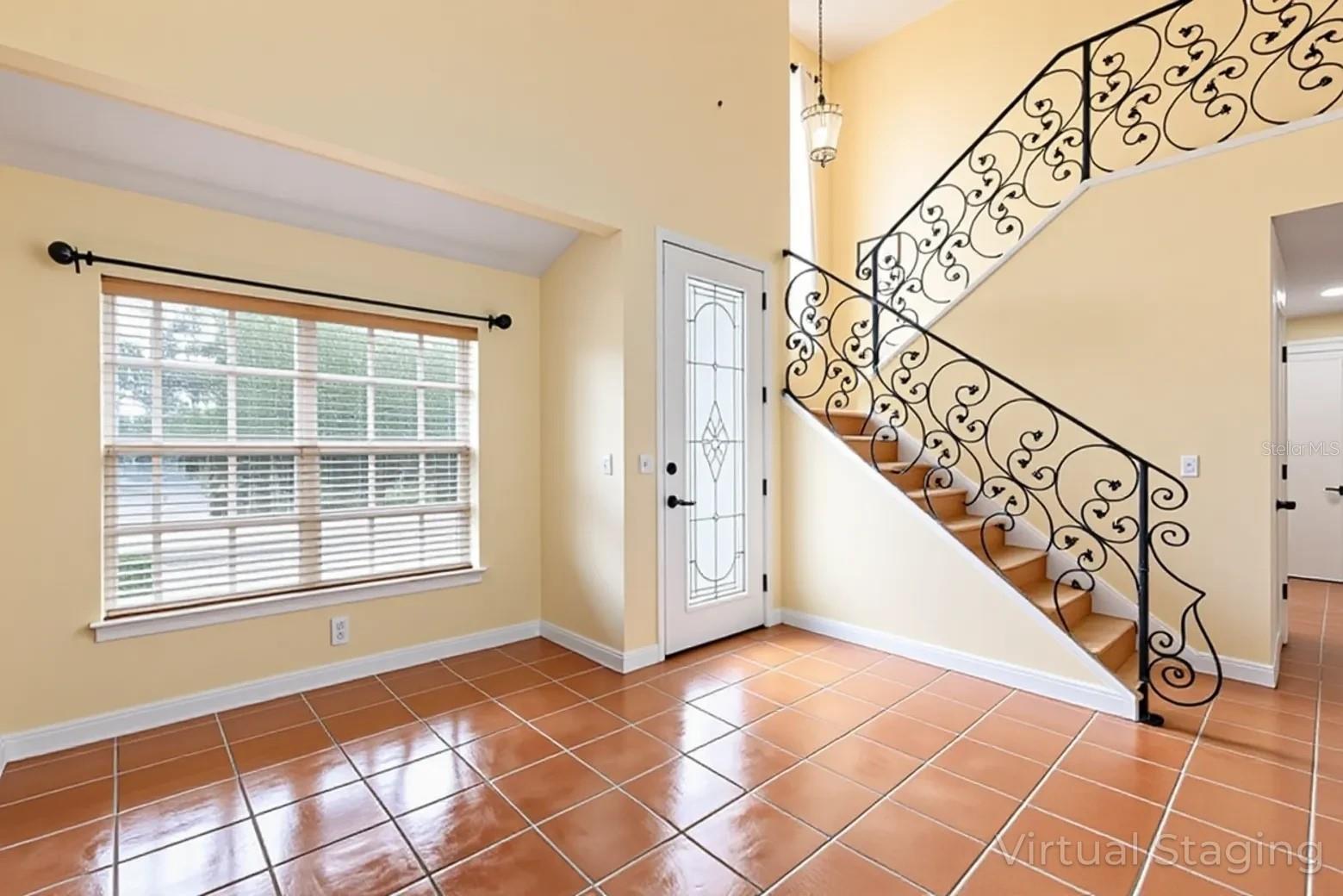 MOUNT DORA PINECREST SUB - Residential