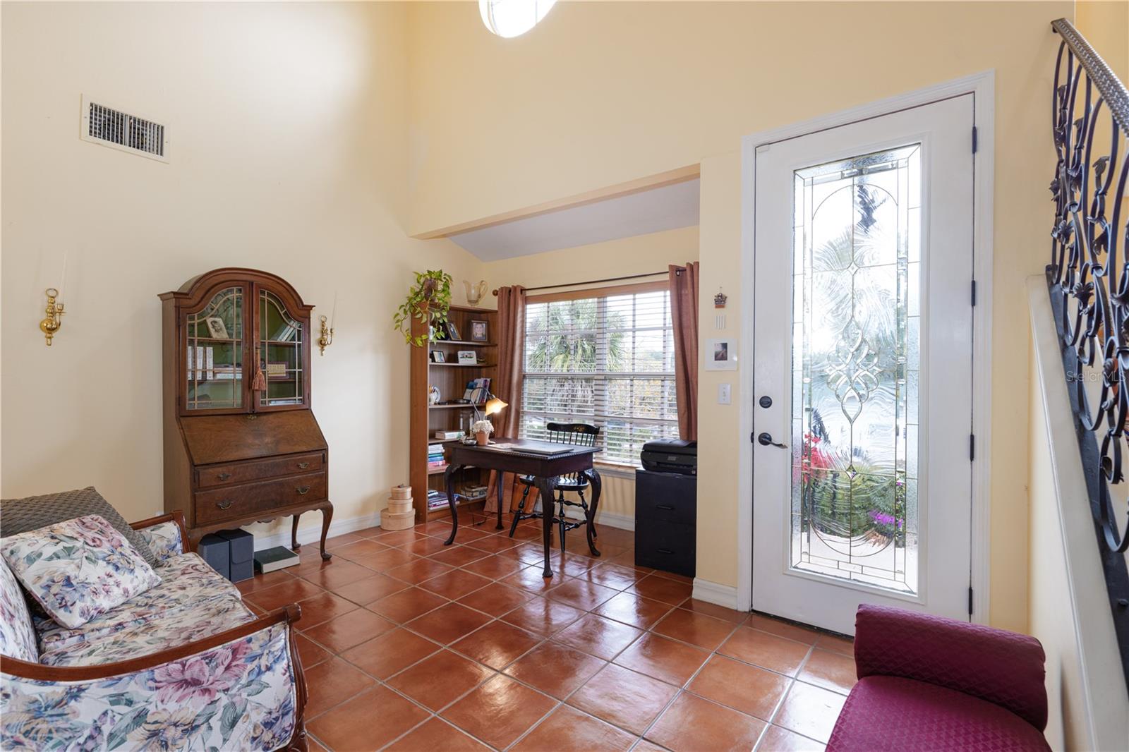 MOUNT DORA PINECREST SUB - Residential