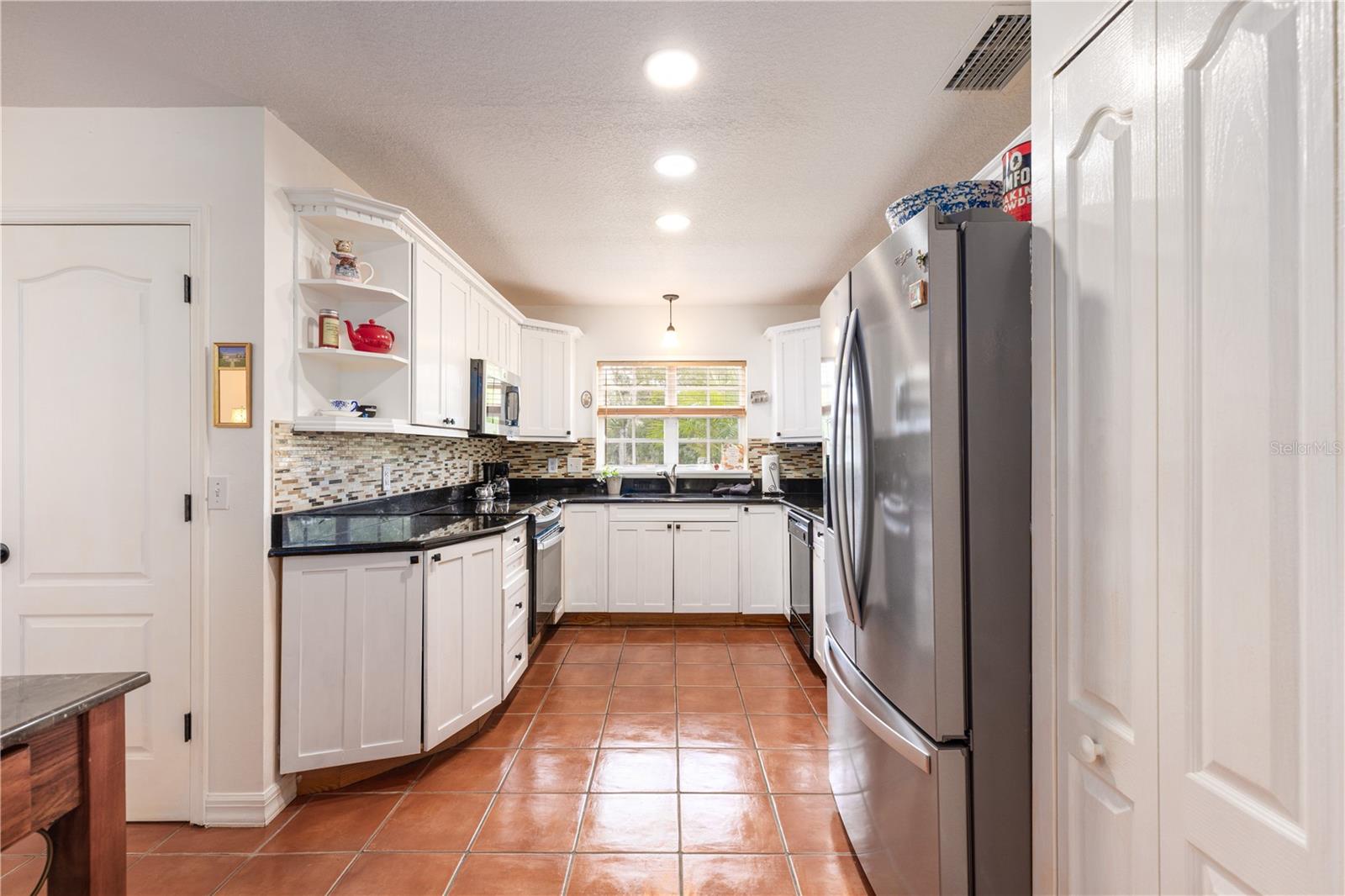 MOUNT DORA PINECREST SUB - Residential