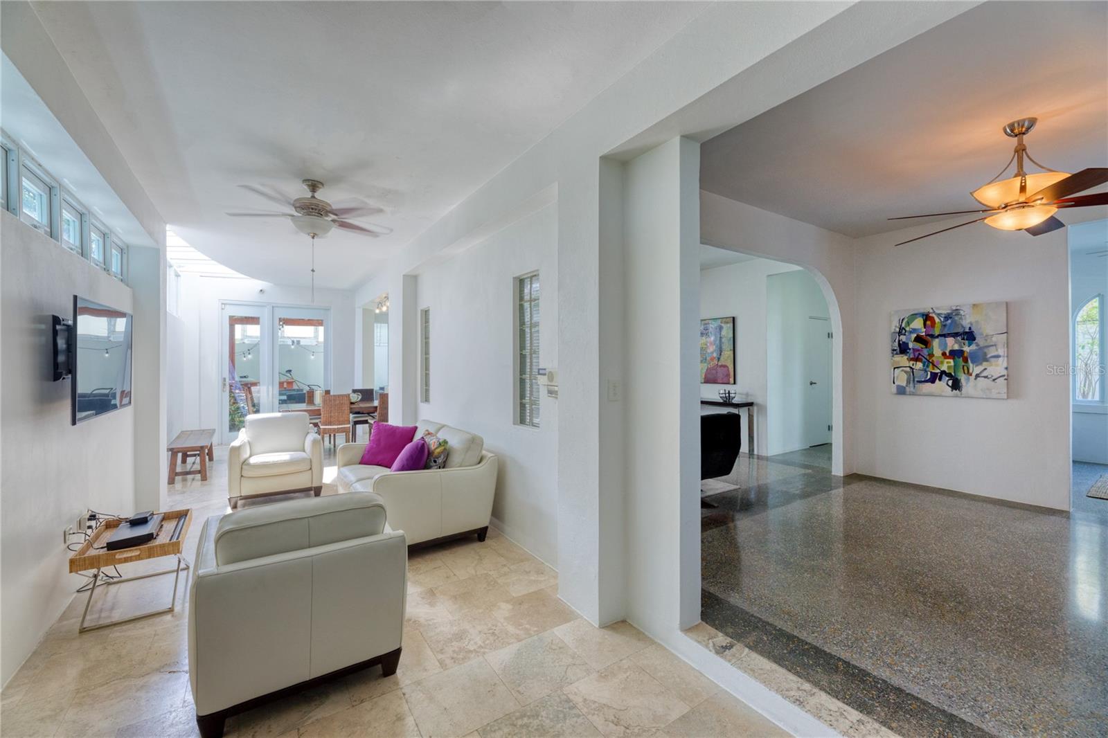 OCEAN PARK - Residential