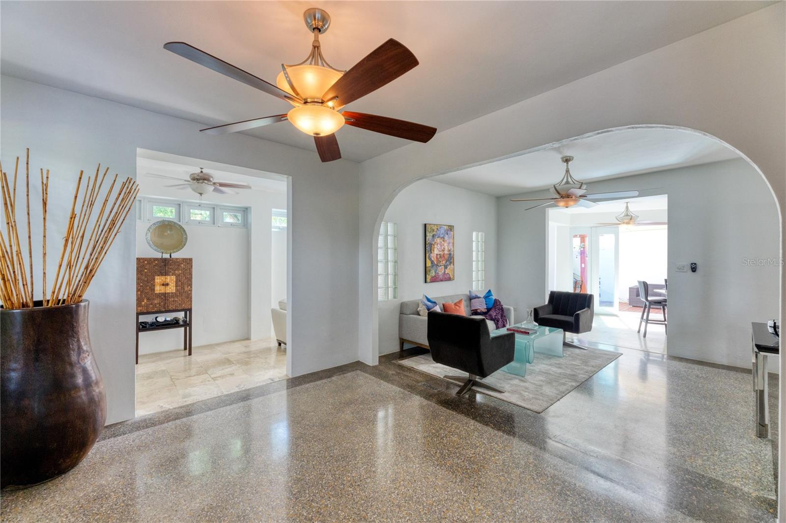 OCEAN PARK - Residential