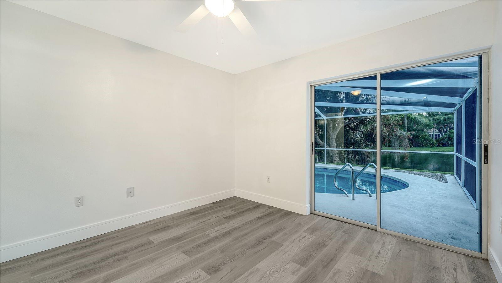 GULF GATE EAST - Residential