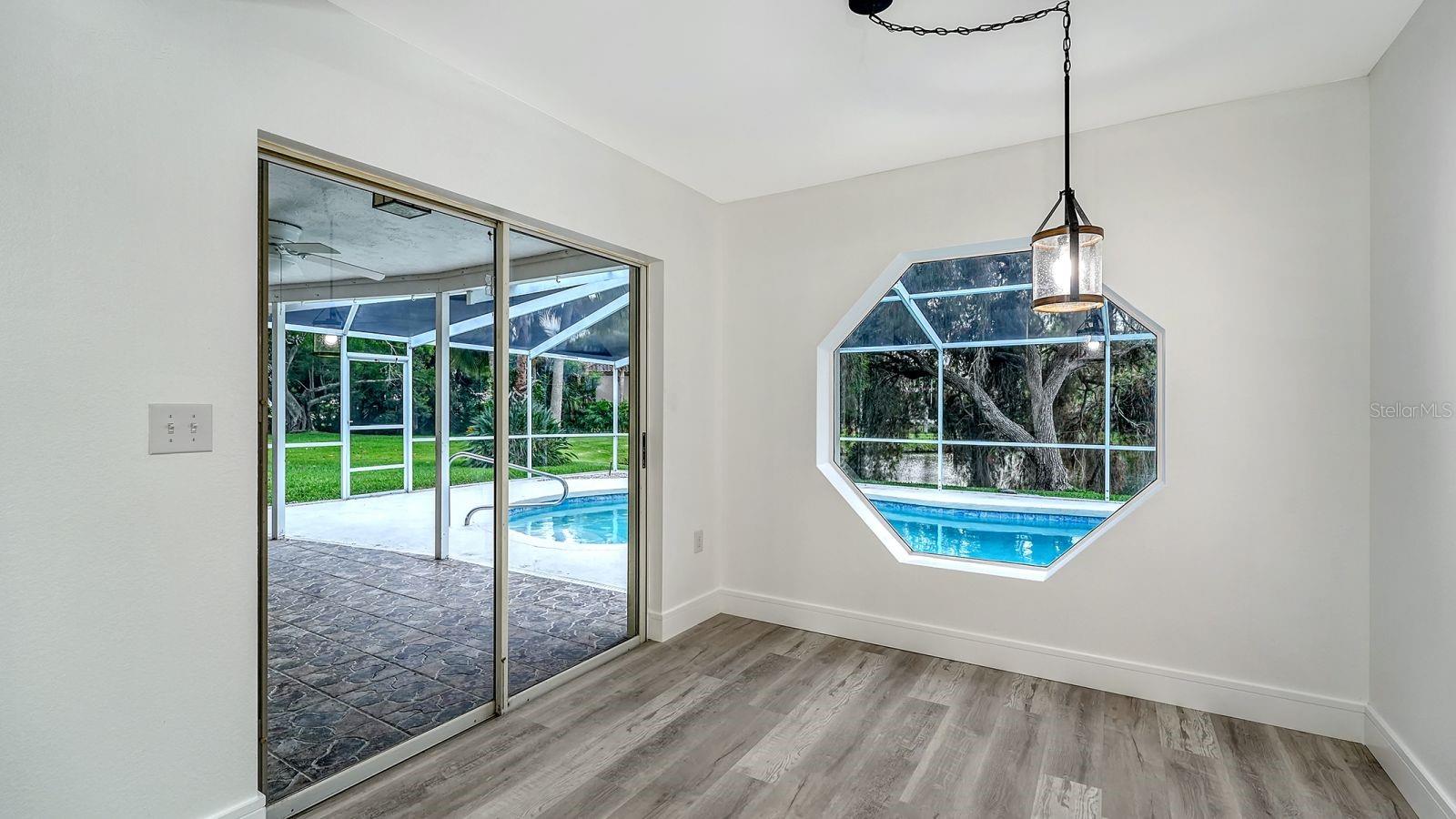 GULF GATE EAST - Residential