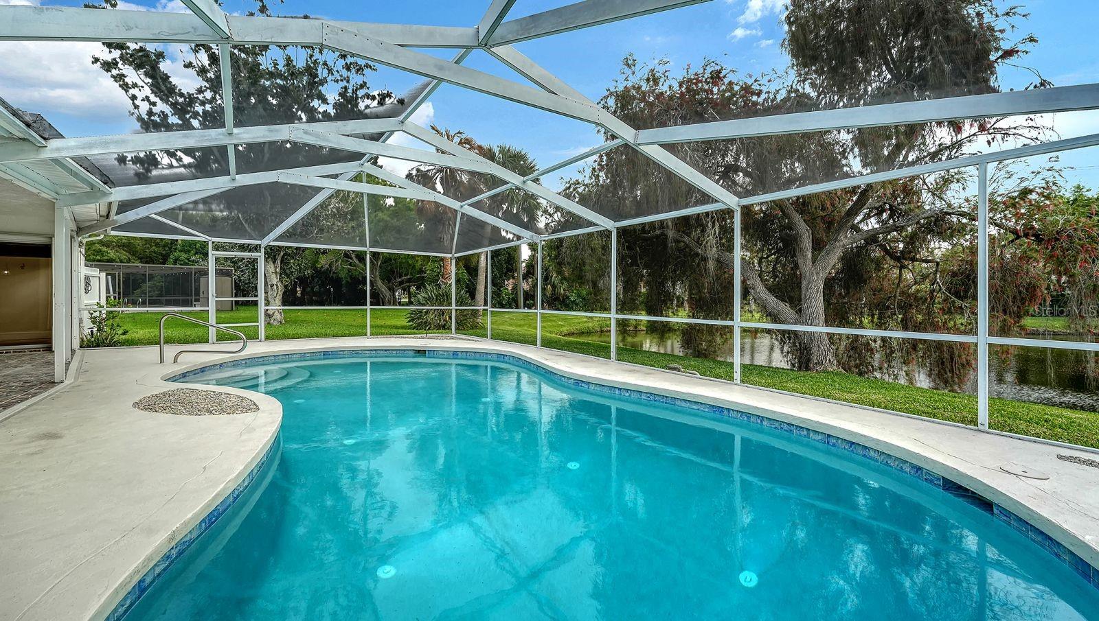 GULF GATE EAST - Residential