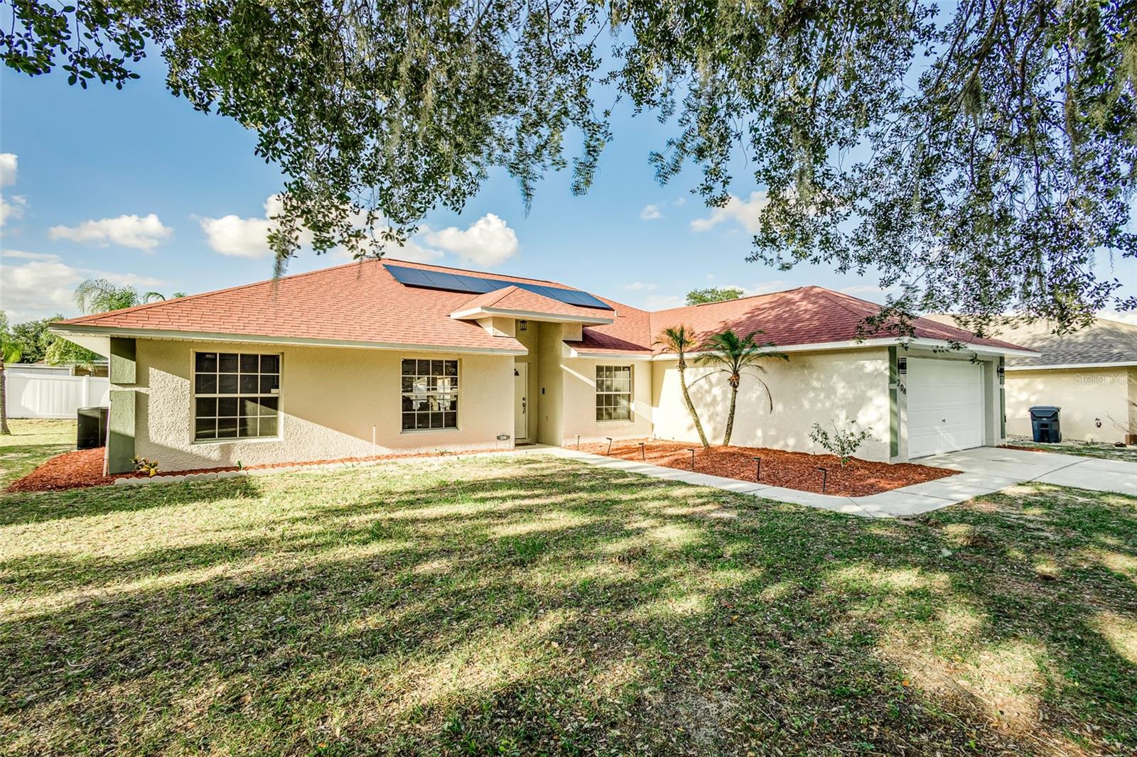 THOUSAND OAKS PH 01 - Residential