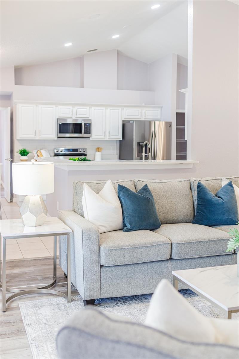 THOUSAND OAKS PH 01 - Residential