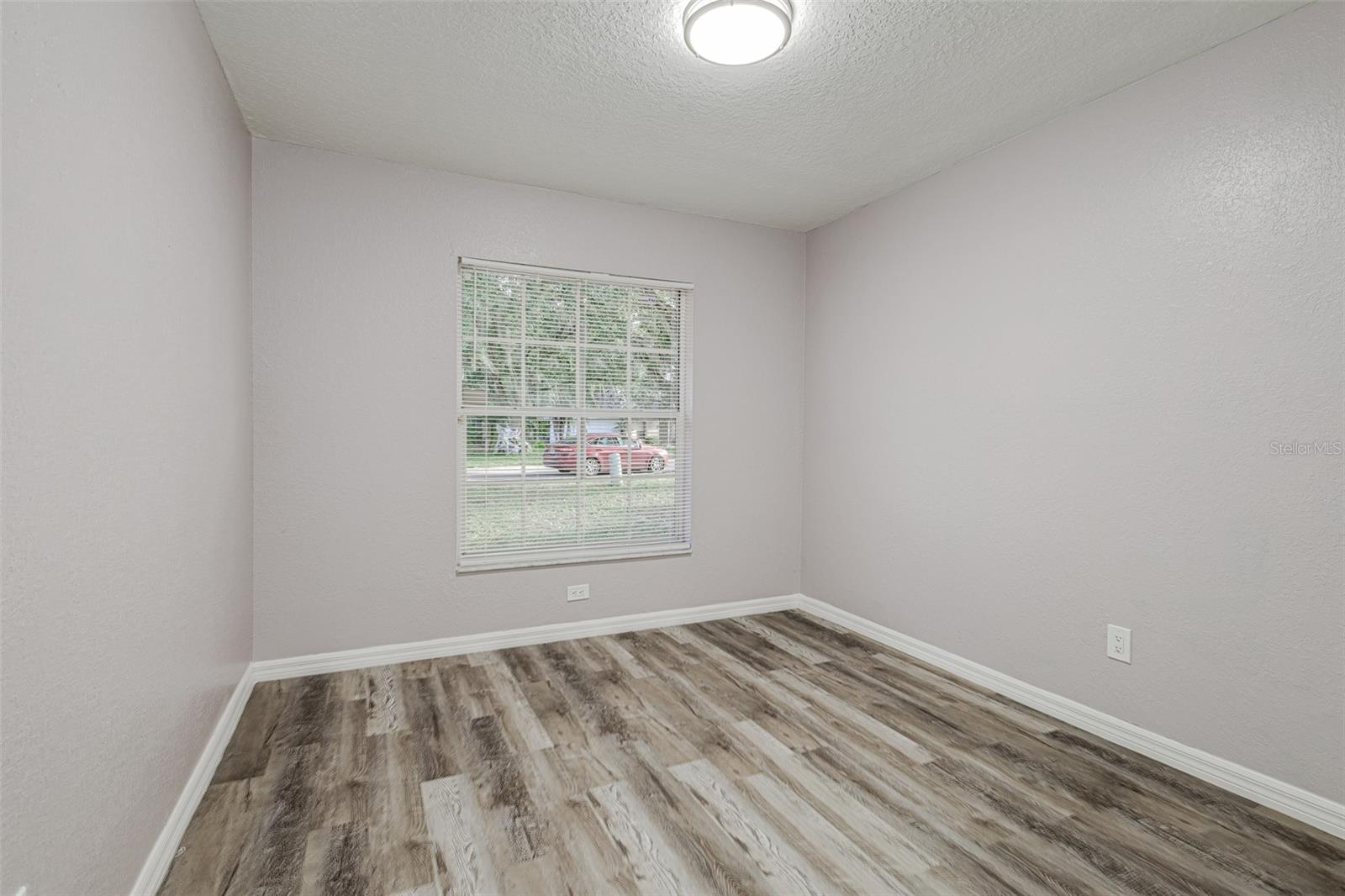 THOUSAND OAKS PH 01 - Residential