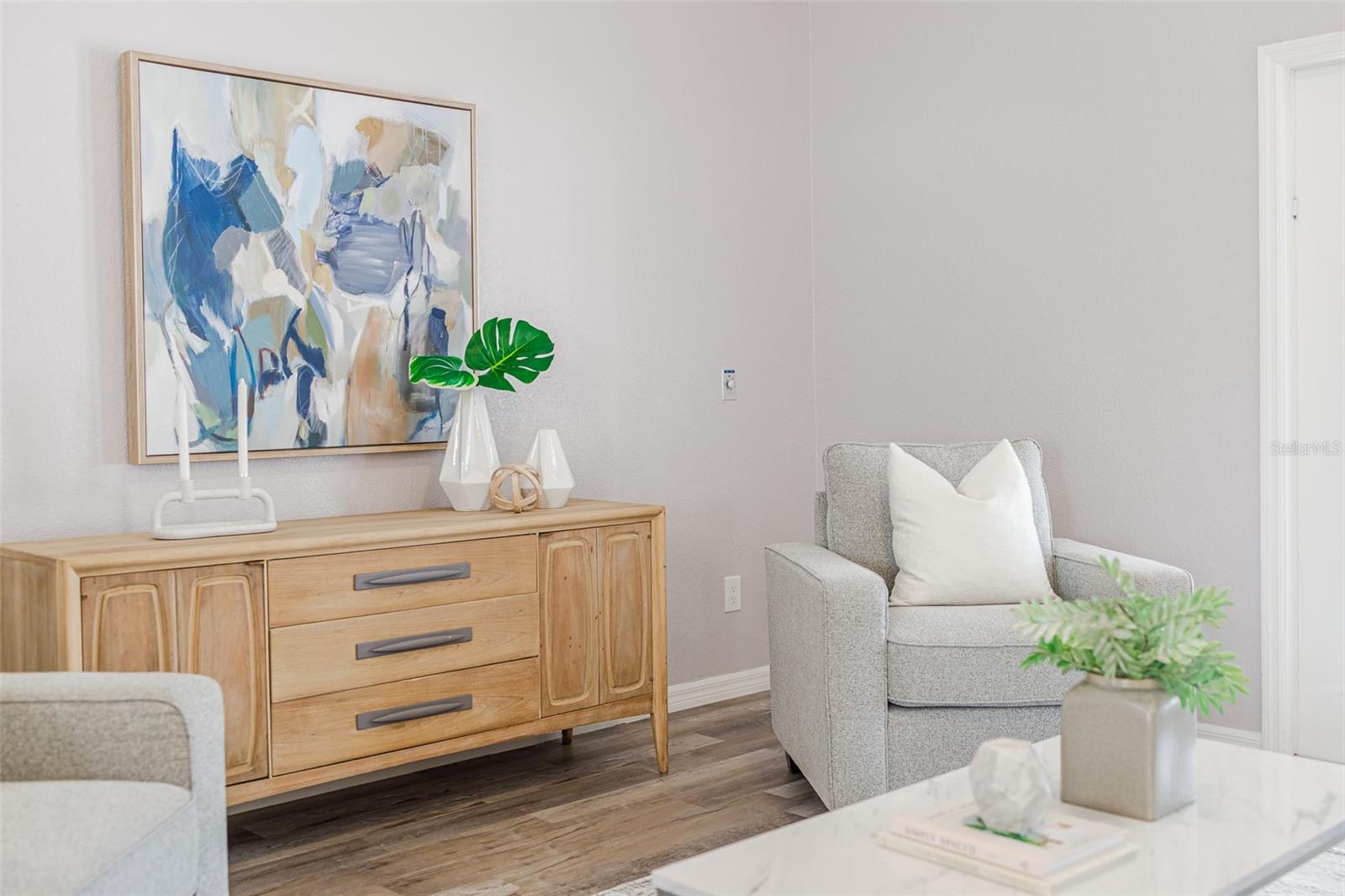 THOUSAND OAKS PH 01 - Residential