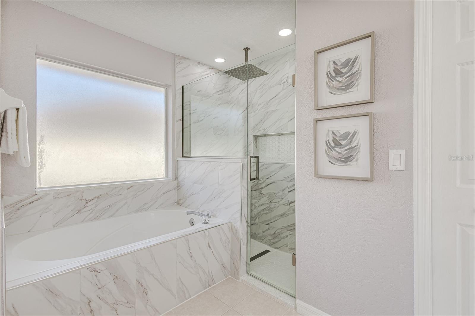 THOUSAND OAKS PH 01 - Residential