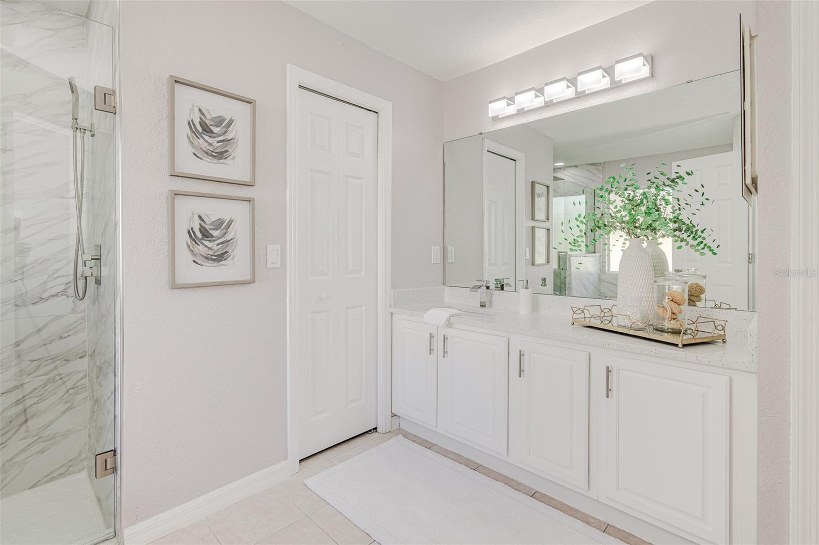 THOUSAND OAKS PH 01 - Residential