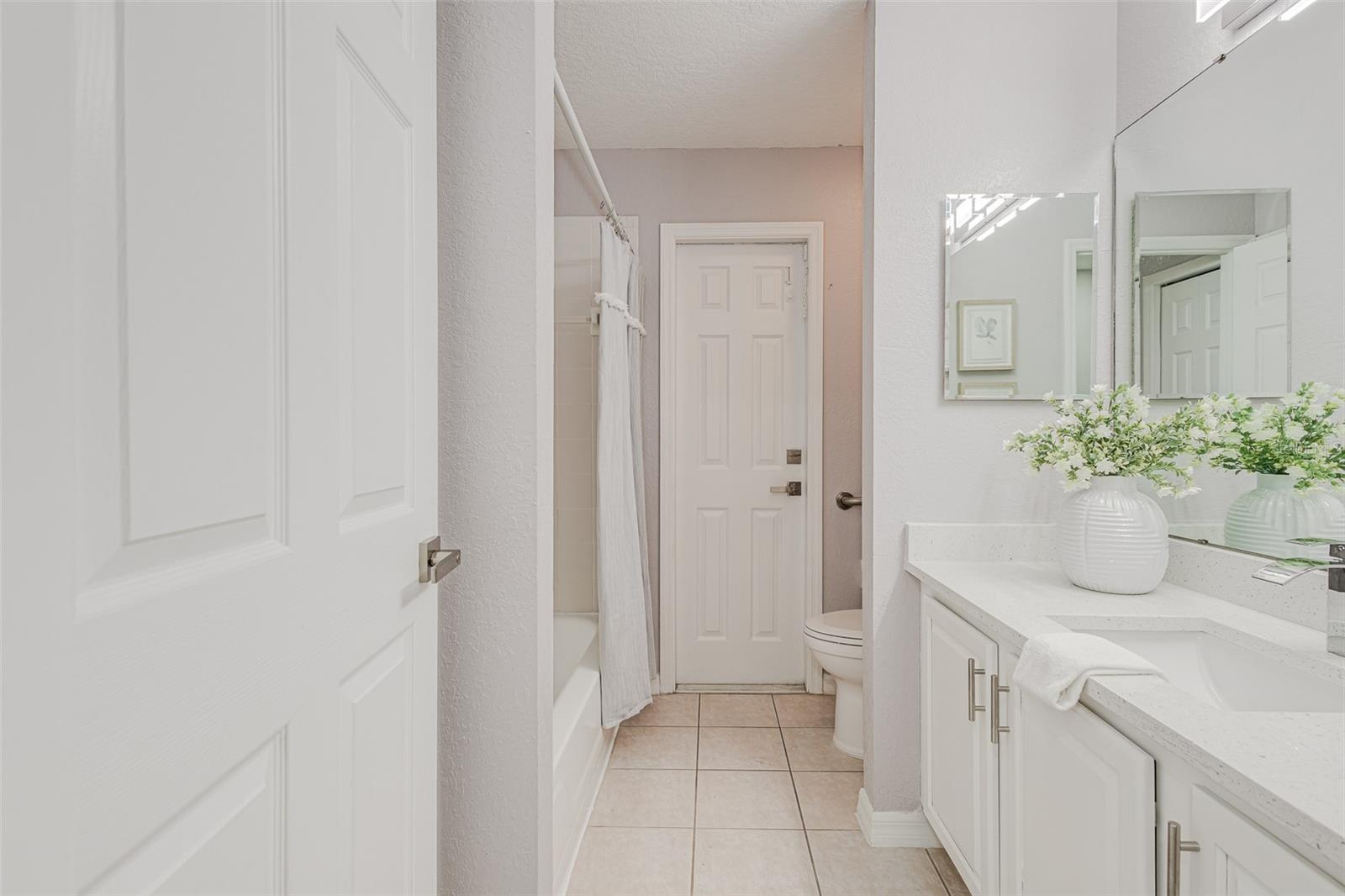 THOUSAND OAKS PH 01 - Residential